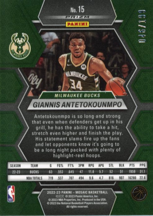 2022/23 Panini Mosaic Giannis Antetokounmpo #15 - Blue #/199