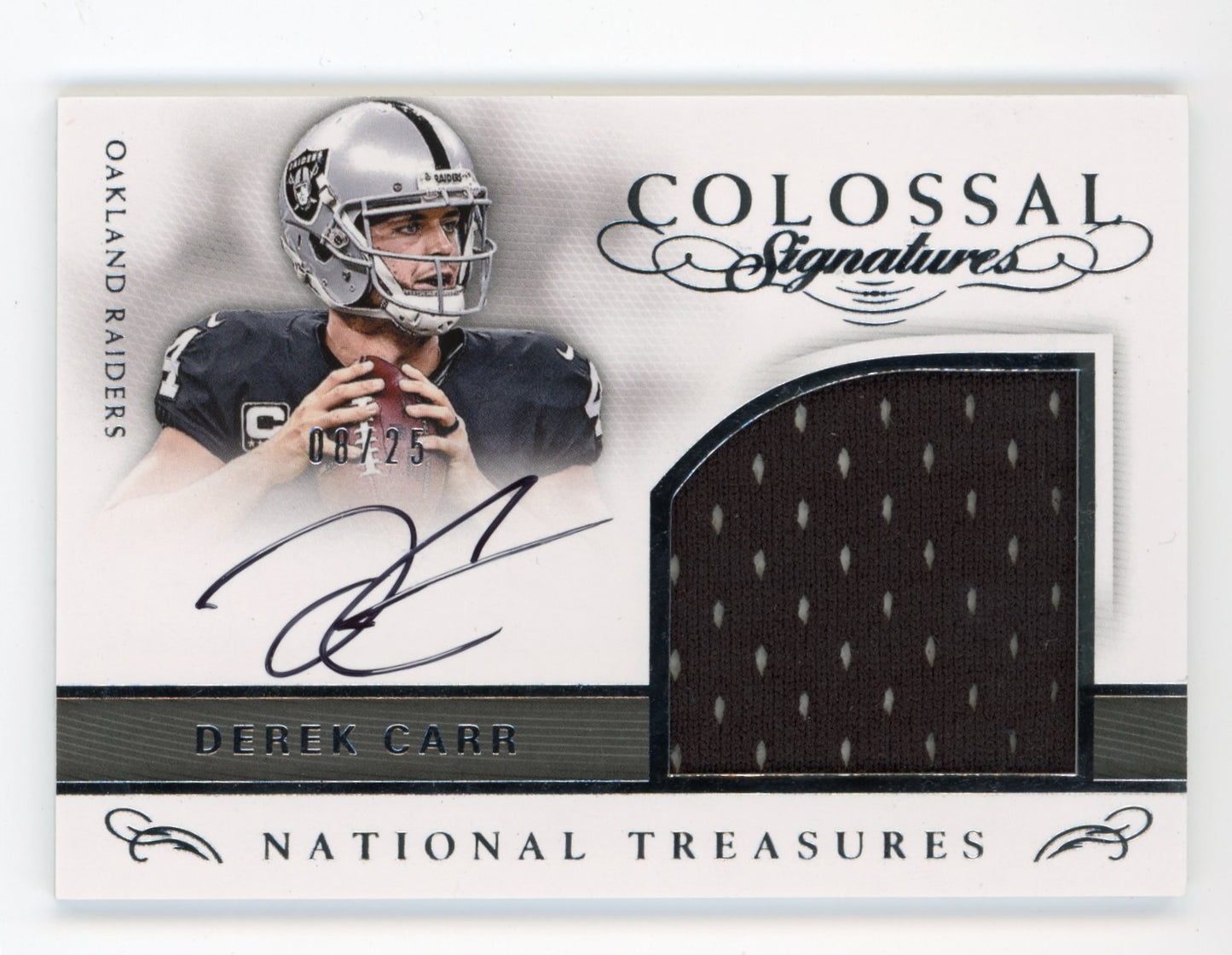 2016 Panini National Treasures Colossal Signatures Derek Carr #14 - #/25 Jersey Auto Raiders