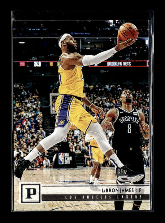 2019-20 Panini Chronicles LeBron James #112 Los Angeles Lakers