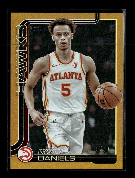 2025-26 Topps #64 Dyson Daniels Gold Holo Foil #/50 Atlanta Hawks