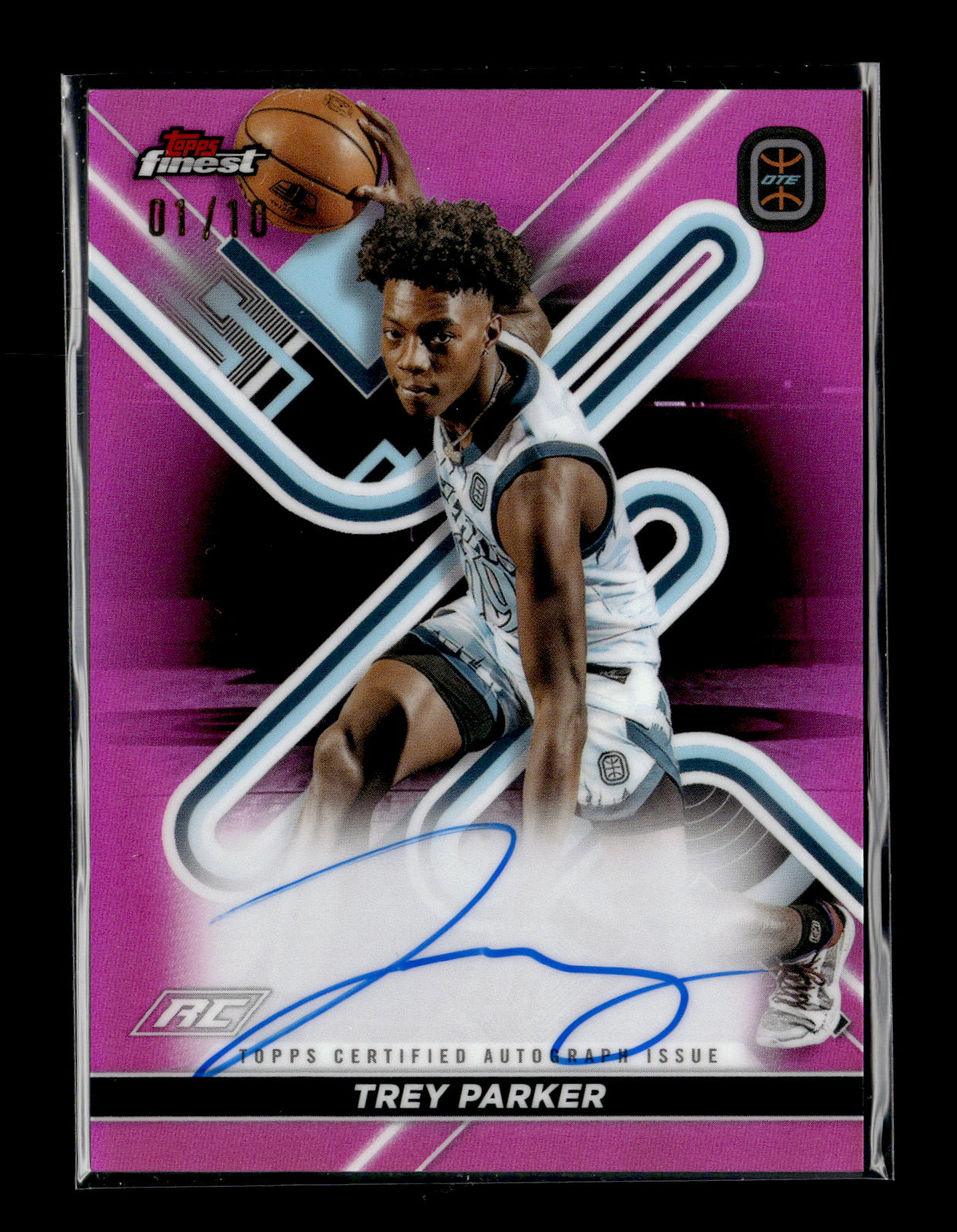 2022-23 Finest Overtime Elite Trey Parker #FA-TP Finest Autographs Fuchsia Refractor #/10 Cold Hearts