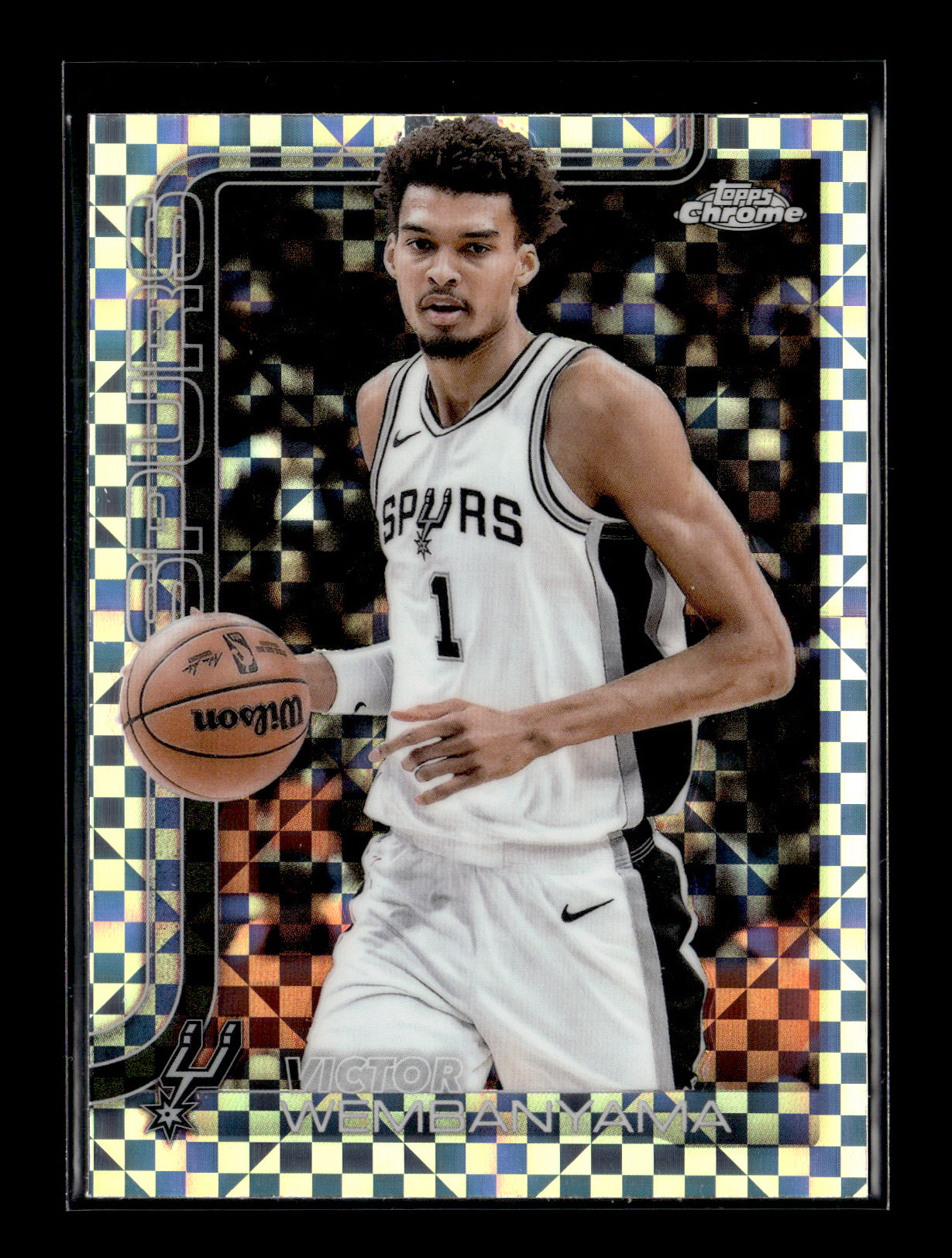 2025-26 Topps Chrome Victor Wembanyama #221 X-Fractor San Antonio Spurs