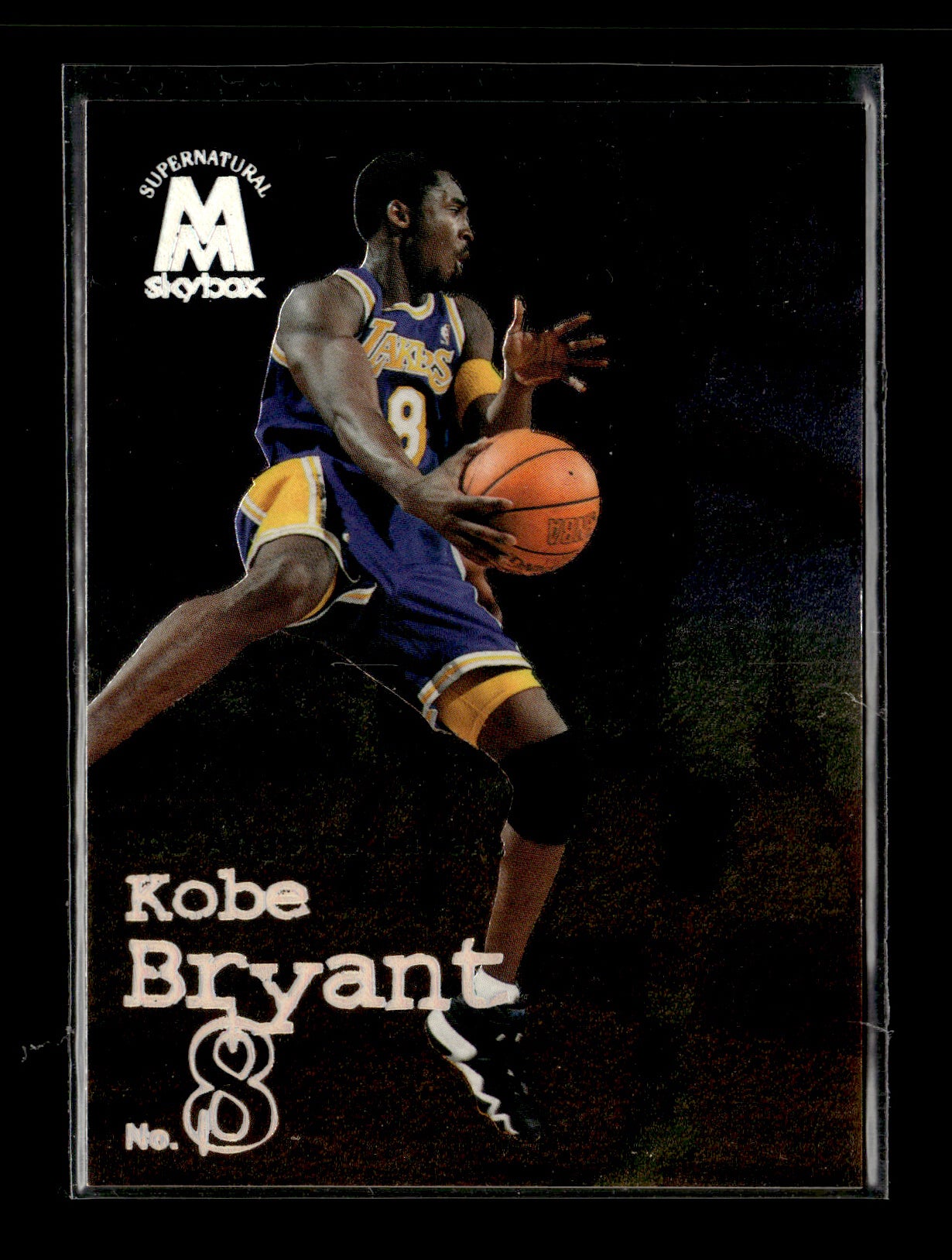 1998-99 SkyBox Molten Metal Kobe Bryant #133 Los Angeles Lakers