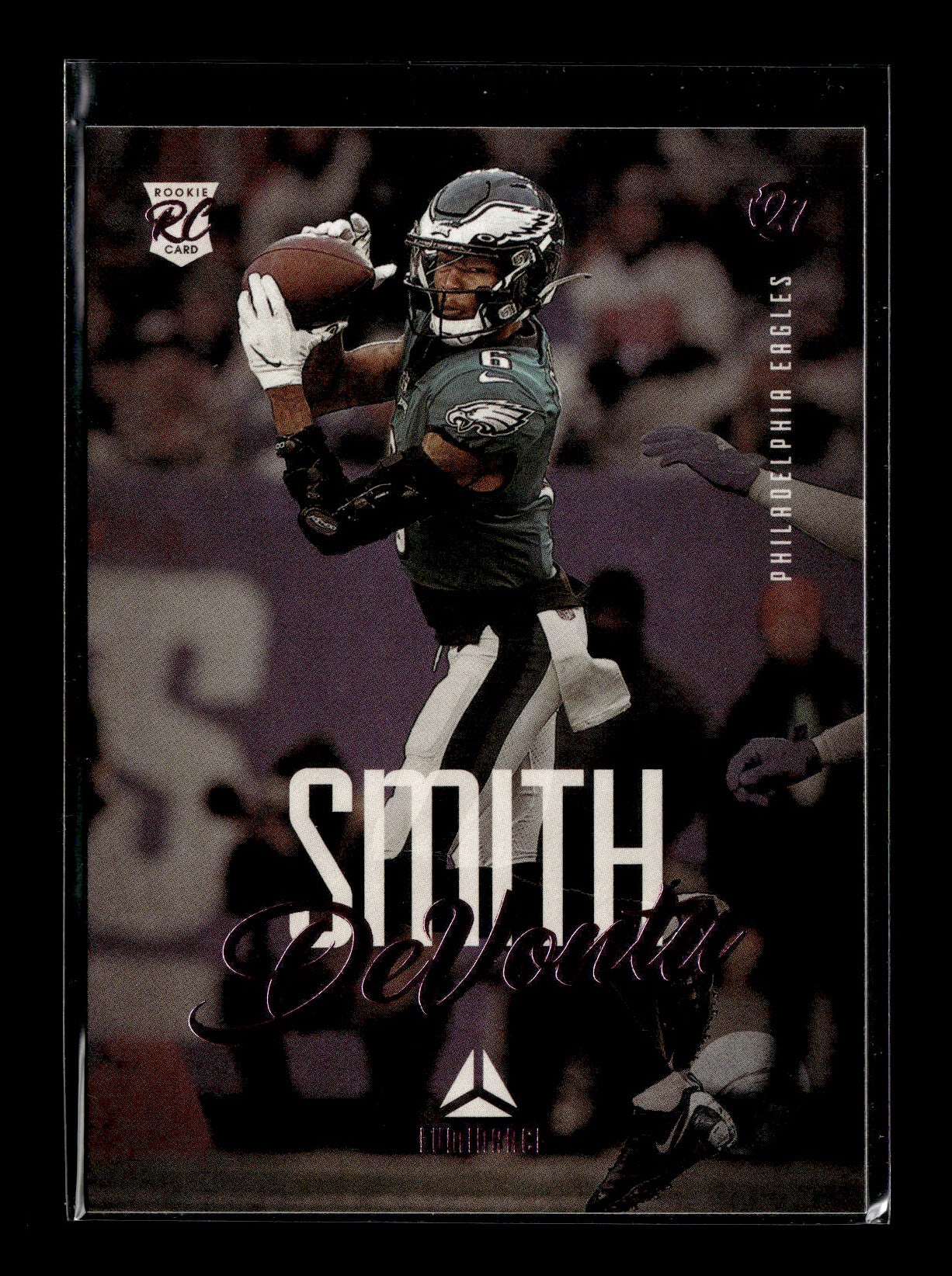 2021 Panini Chronicles DeVonta Smith #211 Luminance Update Rookies Pink Philadelphia Eagles