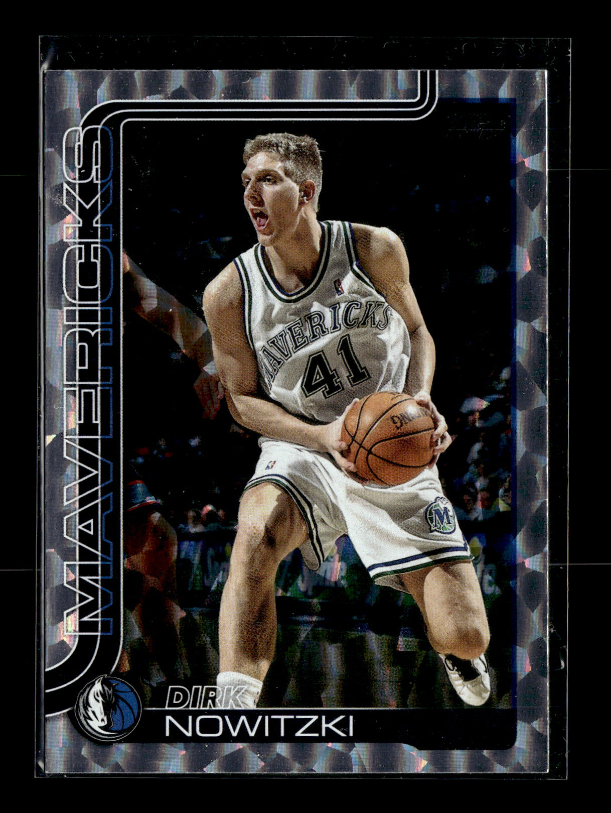 2025-26 Topps Dirk Nowitzki #252 Holo Foil Retail version driving to hoop vs Grizzlies Dallas Mavericks