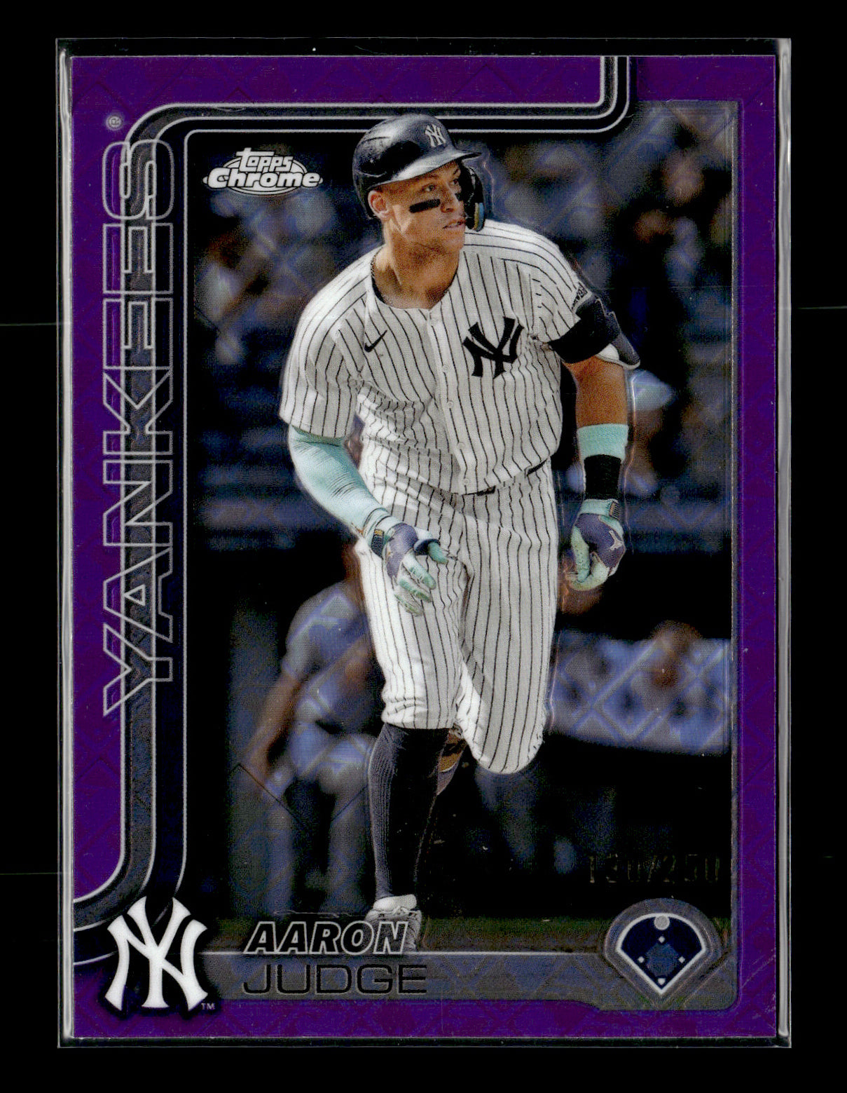 2025 Topps Aaron Judge #300 Purple Holo Foil #/250 New York Yankees