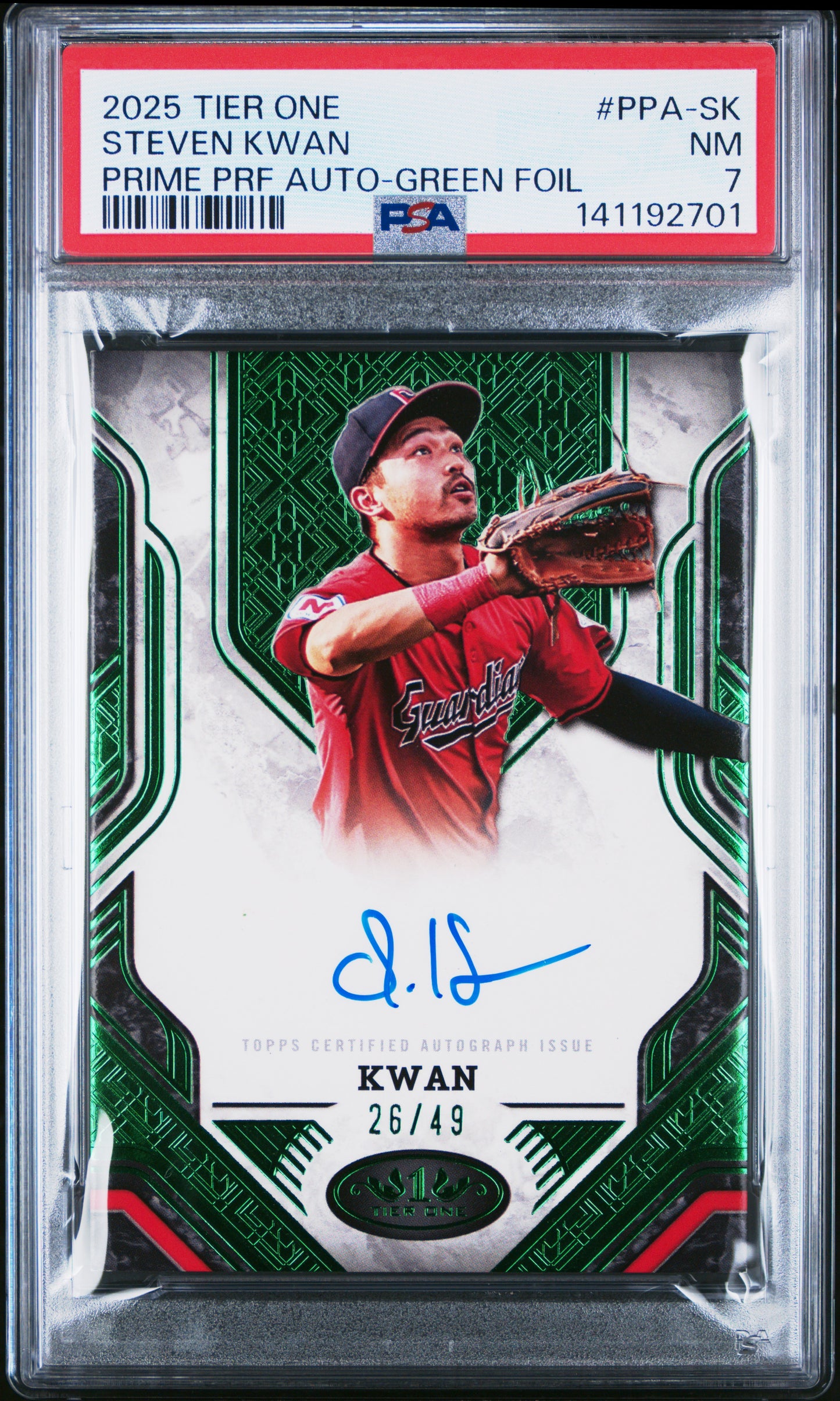 2025 Topps Tier One Steven Kwan #PPA-SK Prime Performers Autographs Green Foil PSA 7 Cleveland Guardians