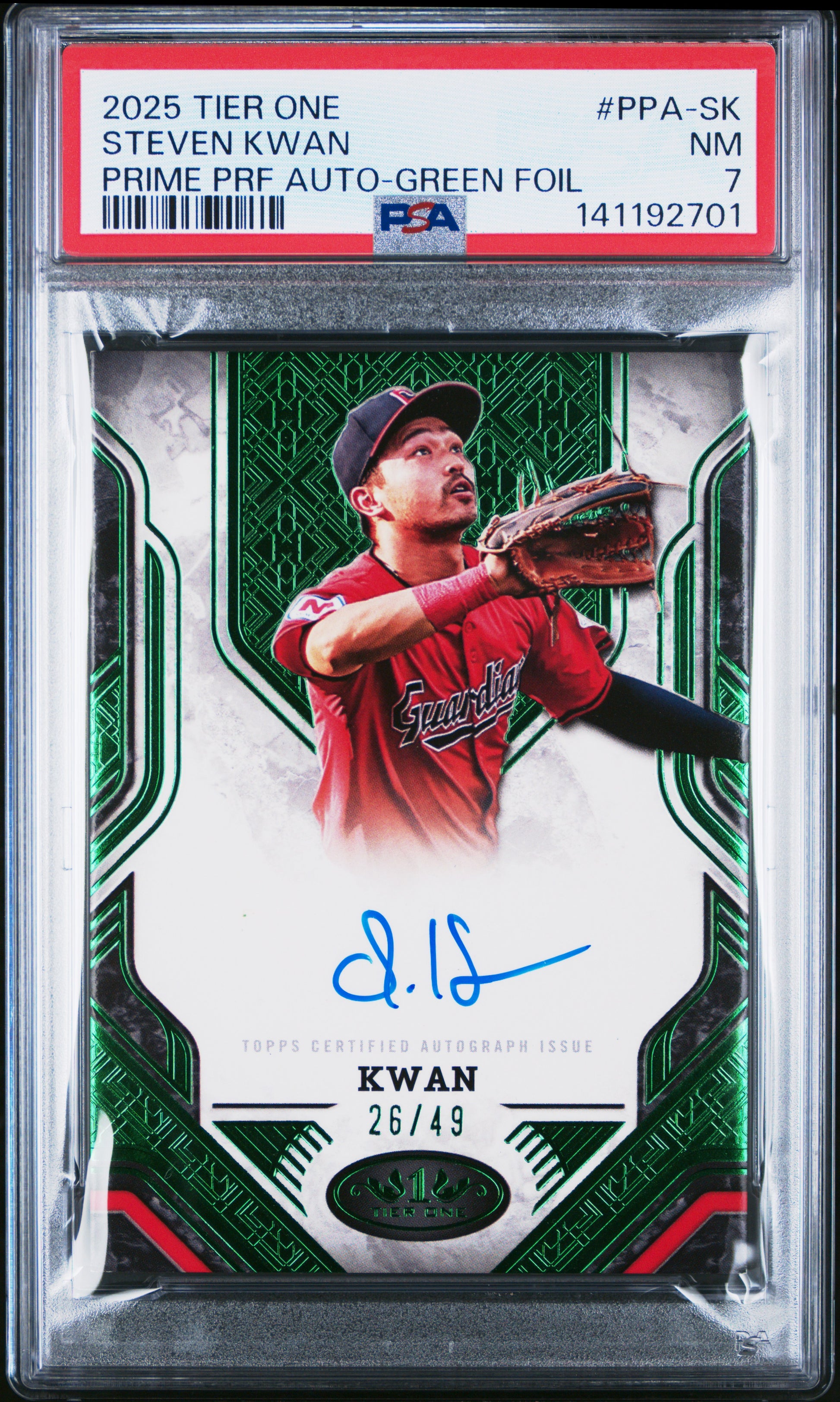 2025 Topps Tier One Steven Kwan #PPA-SK Prime Performers Autographs Green Foil PSA 7 Cleveland Guardians