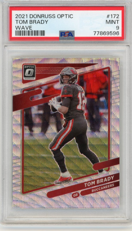 2021 Panini Donruss Optic Tom Brady #172 - #/299 Wave PSA 9 Buccaneers